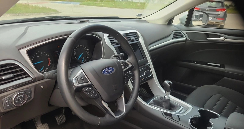 Ford Mondeo cena 77900 przebieg: 73678, rok produkcji 2019 z Niemcza małe 191